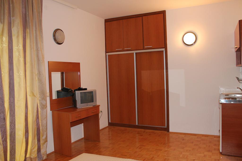 Solar Apartments Херцег-Новий Номер фото